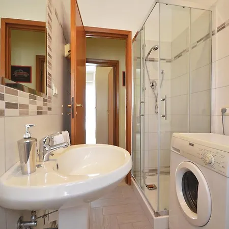 Four Bedroom In アパート